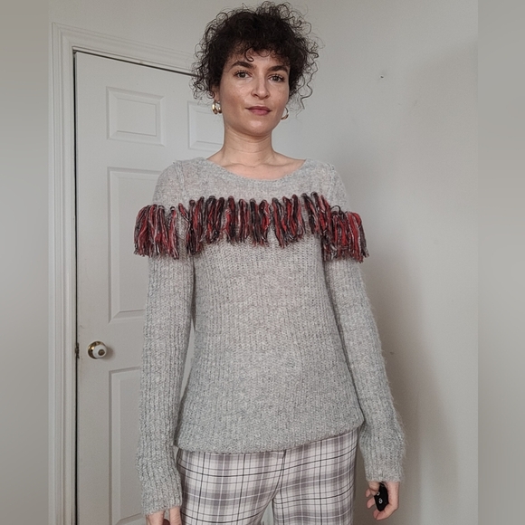 Garcia Jeans Mohair And Alpaca Gray Sweater with Red Accents - Picture 1 of 7